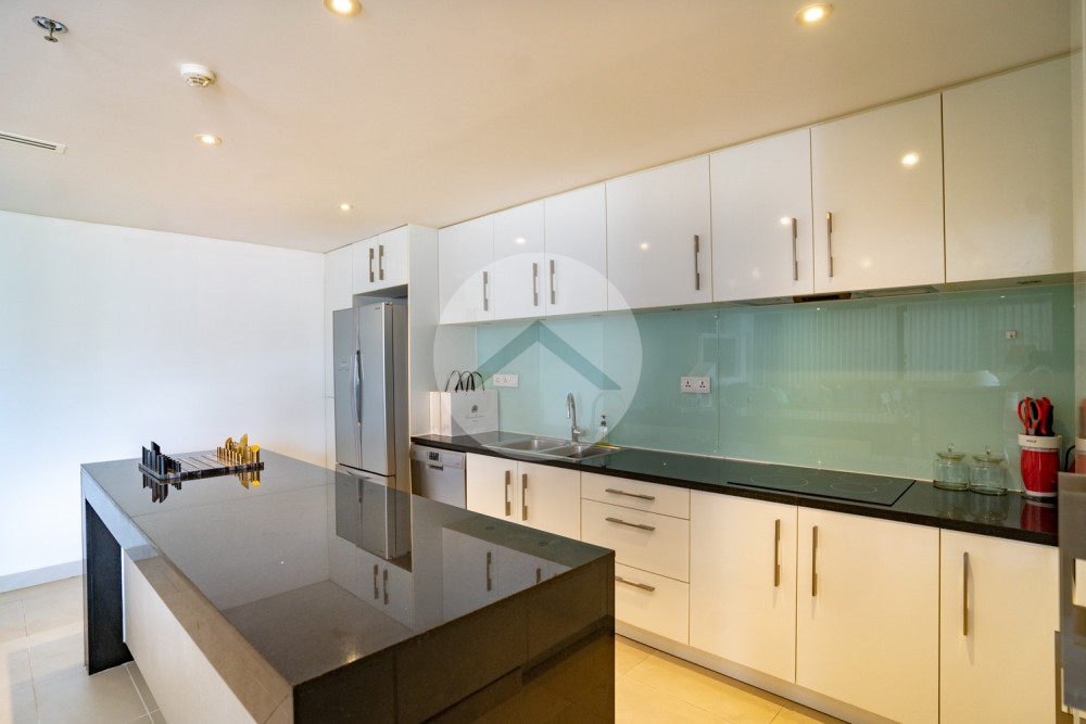 Duplex 2 Bedroom Serviced Condo For Rent - Condo 240, Chakto Mukh, Phnom Penh - Image 16