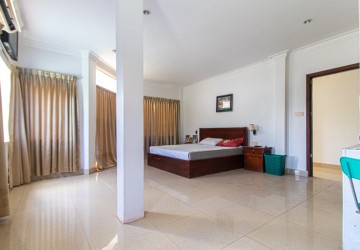33 Bedroom Hotel For Rent - Svay Dangkum, Siem Reap thumbnail