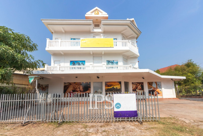 32 Bedroom Hotel For Rent - Svay Dangkum, Siem Reap