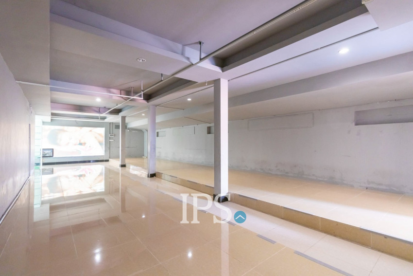 32 Bedroom Hotel For Rent - Svay Dangkum, Siem Reap