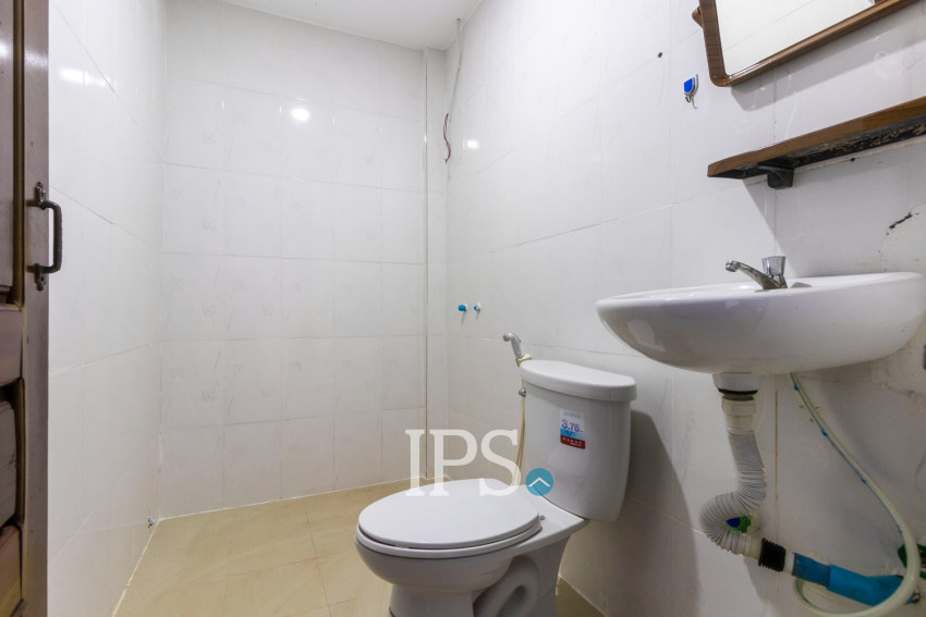 32 Bedroom Hotel For Rent - Svay Dangkum, Siem Reap