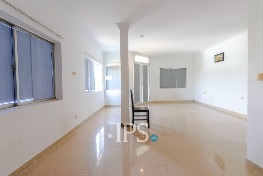 32 Bedroom Hotel For Rent - Svay Dangkum, Siem Reap