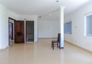 32 Bedroom Hotel For Rent - Svay Dangkum, Siem Reap thumbnail