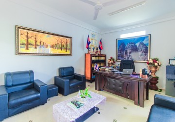 16 Bedroom House For Sale - Svay Dangkum, Siem Reap thumbnail