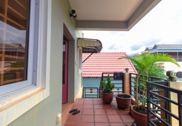 3 Bedroom Apartment For Rent - Sala Kamreuk, Siem Reap thumbnail