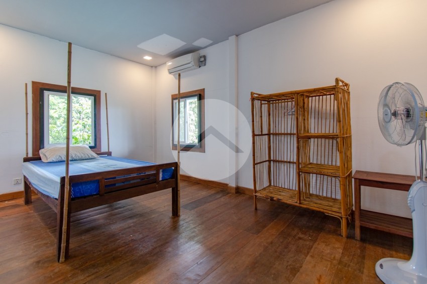 4 Bedroom House For Rent - Sangkat Siem Reap, Siem Reap