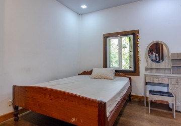 4 Bedroom House For Rent - Sangkat Siem Reap, Siem Reap thumbnail