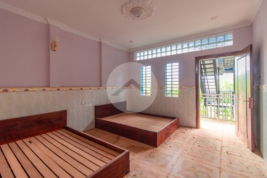 30 Bedroom Commercial Villa For Rent - Svay Thom, Siem Reap