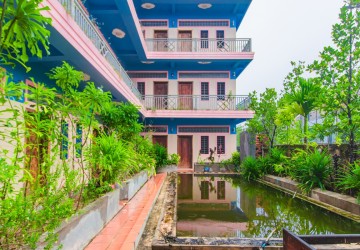 30 Bedroom Commercial Villa For Sale - Svay Thom, Siem Reap thumbnail