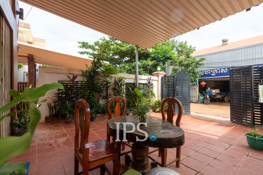 6 Bedroom Villa For Sale - Svay Dangkum, Siem Reap