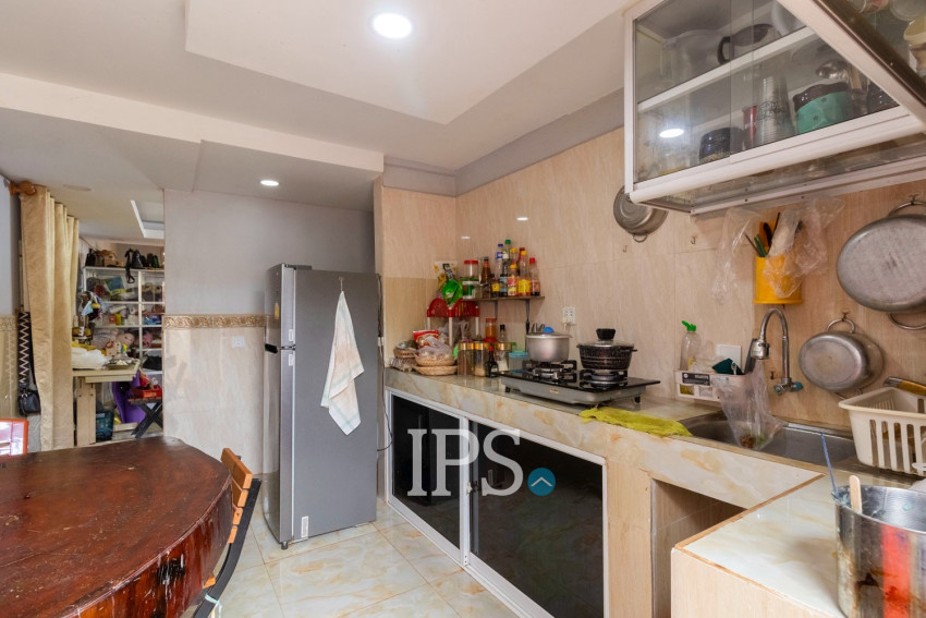 6 Bedroom Villa For Sale - Svay Dangkum, Siem Reap