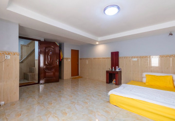 6 Bedroom Villa For Sale - Svay Dangkum, Siem Reap thumbnail