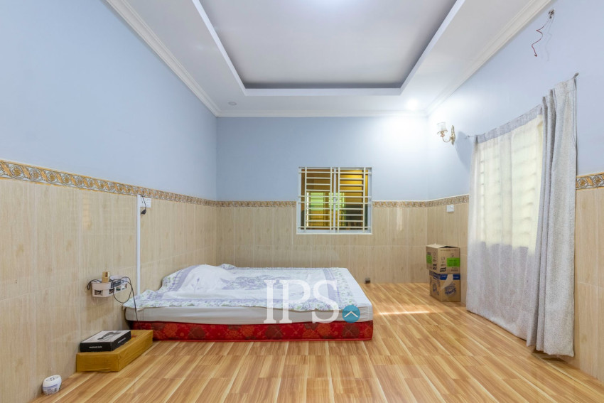 6 Bedroom Villa For Sale - Svay Dangkum, Siem Reap