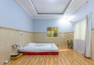 6 Bedroom Villa For Sale - Svay Dangkum, Siem Reap thumbnail