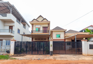 6 Bedroom Villa For Sale - Svay Dangkum, Siem Reap thumbnail