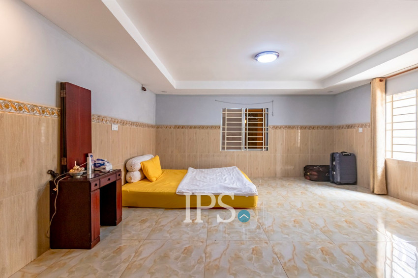 6 Bedroom Villa For Sale - Svay Dangkum, Siem Reap