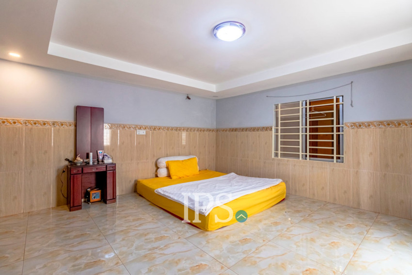 6 Bedroom Villa For Sale - Svay Dangkum, Siem Reap