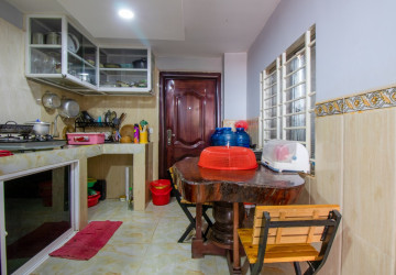 6 Bedroom Villa For Sale - Svay Dangkum, Siem Reap thumbnail