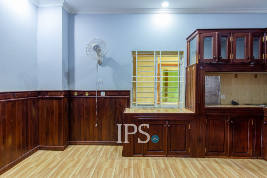 6 Bedroom Villa For Sale - Svay Dangkum, Siem Reap