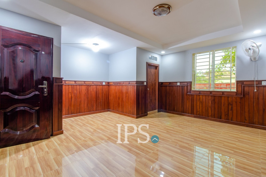 6 Bedroom Villa For Sale - Svay Dangkum, Siem Reap