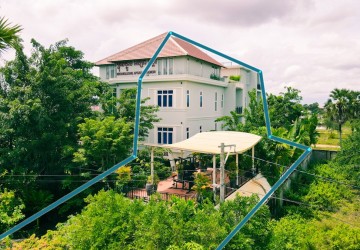 10 Bedroom Commercial Villa For Rent - Svay Thom, Siem Reap thumbnail