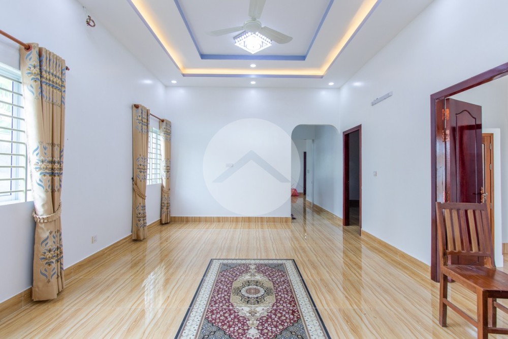 4 Bedroom Villa For Rent - Sala Kamreuk, Siem Reap - Image 2