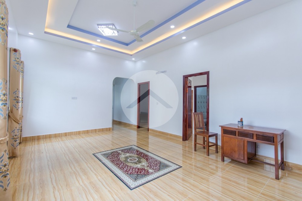 4 Bedroom Villa For Rent - Sala Kamreuk, Siem Reap - Image 3