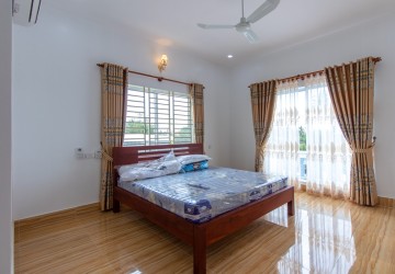 4 Bedroom Villa For Rent - Sala Kamreuk, Siem Reap thumbnail