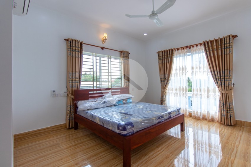 4 Bedroom Villa For Rent - Sala Kamreuk, Siem Reap