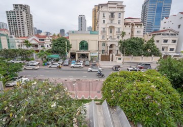 8 Bedroom Commercial Villa For Rent - Daun Penh, Phnom Penh thumbnail