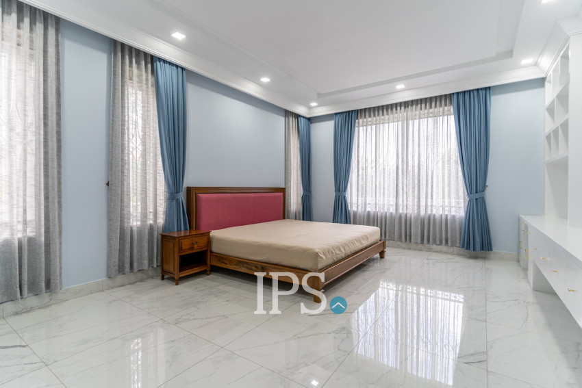 6 Bedroom Villa For Rent - Tonle Bassac, Phnom Penh