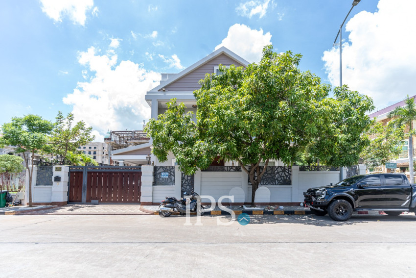 6 Bedroom Villa For Rent - Tonle Bassac, Phnom Penh