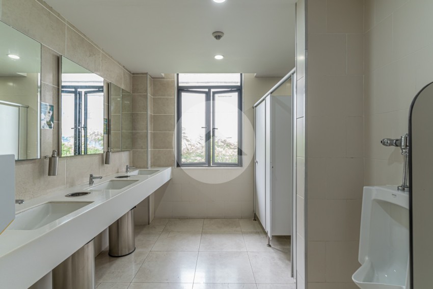 56 Sqm Office Space For Rent - Wat Phnom, Phnom Penh