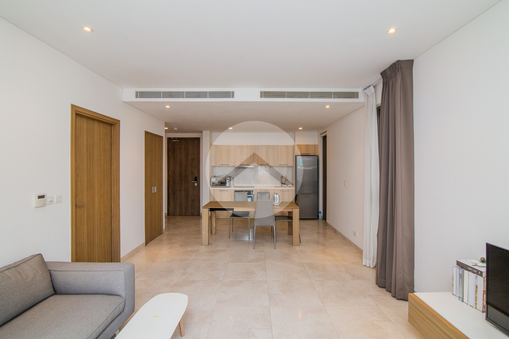 6th Floor 1 Bedroom Condo For Sale - Embassy Residences, Phnom Penh