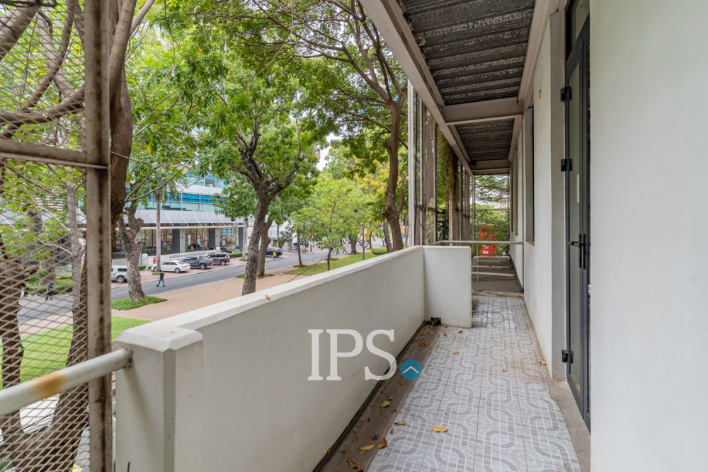 277 Sqm Office Space For Rent - Wat Phnom, Phnom Penh - Image 18