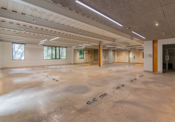 277 Sqm Office Space For Rent - Wat Phnom, Phnom Penh thumbnail