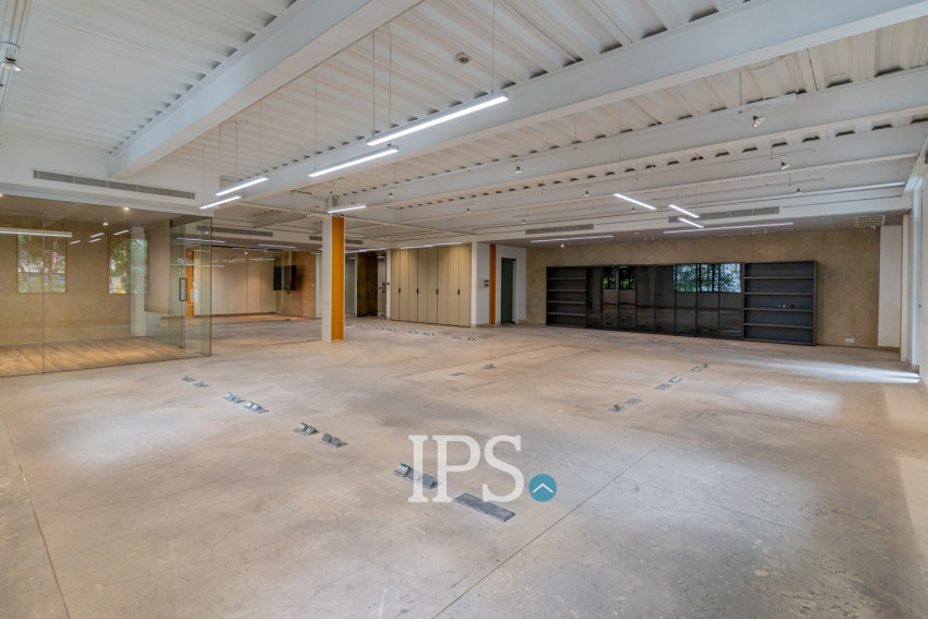 277 Sqm Office Space For Rent - Wat Phnom, Phnom Penh