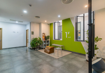 277 Sqm Office Space For Rent - Wat Phnom, Phnom Penh thumbnail