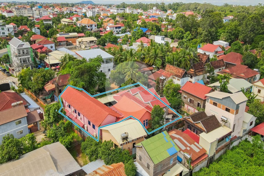 19 Bedroom Commercial Villa For Sale - Slor Kram, Siem Reap