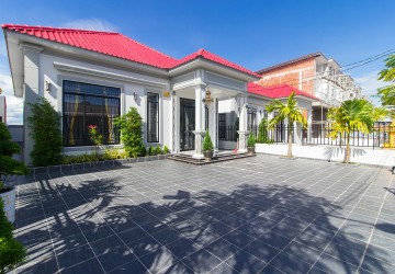 3 Bedroom Villa For Sale - Kandaek, Bakong District, Siem Reap thumbnail