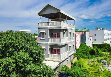 5 Bedroom Villa For Sale - Svay Dangkum, Siem Reap thumbnail