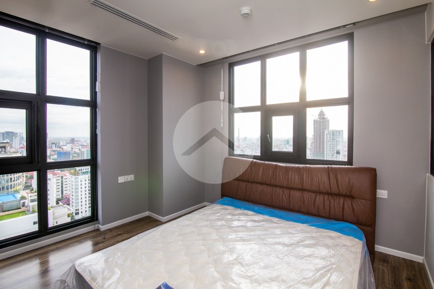 26th Floor 2 Bedroom Duplex Penthouse For Sale in Lattrait, BKK1- Phnom Penh