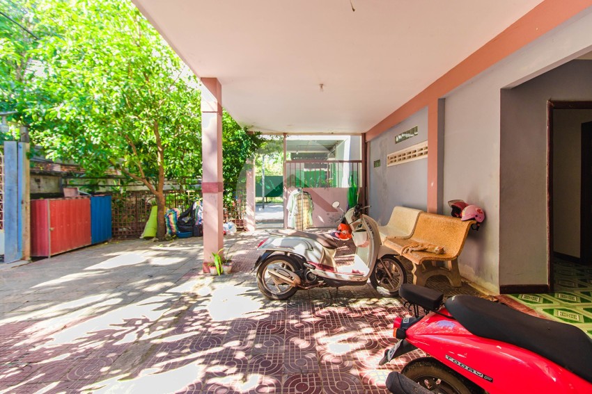 10 Bedroom House For Sale - Sala Kamreuk, Siem Reap