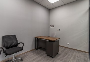 91.12 Sqm Office Space For Rent - BKK3, Phnom Penh thumbnail