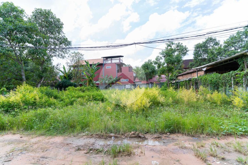 330 Sqm Land For Sale - Slor Kram, Siem Reap