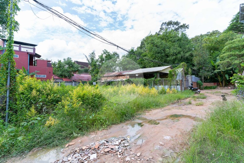 330 Sqm Land For Sale - Slor Kram, Siem Reap