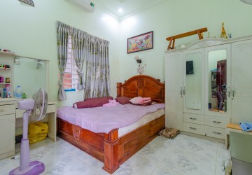 4 Bedroom House For Sale - Chreav, Siem Reap thumbnail