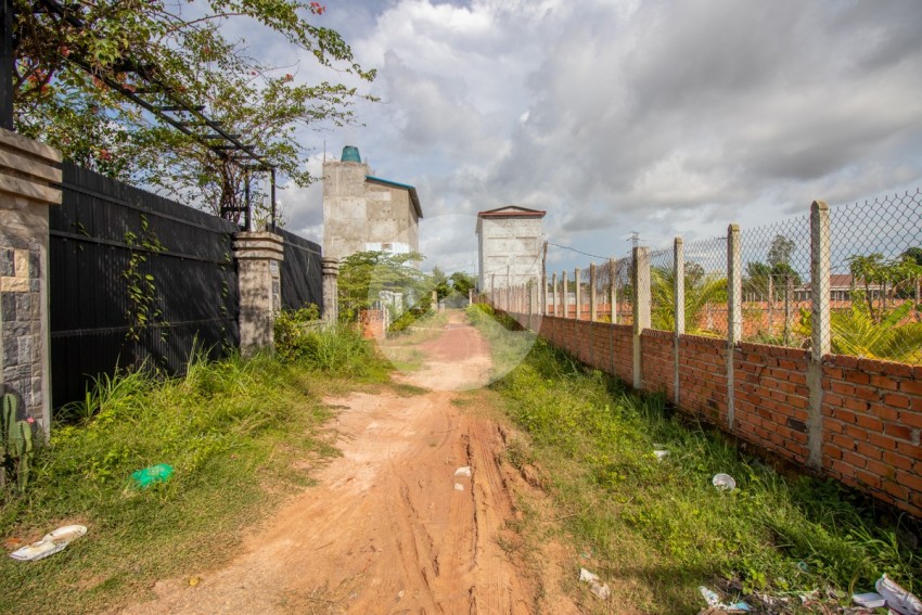 1 Bedroom House For Sale - Chreav, Siem Reap