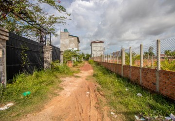 1 Bedroom House For Sale - Chreav, Siem Reap thumbnail