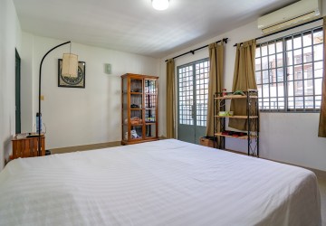 2 Bedroom Apartment For Sale - Chakto Mukh, Phnom Penh thumbnail